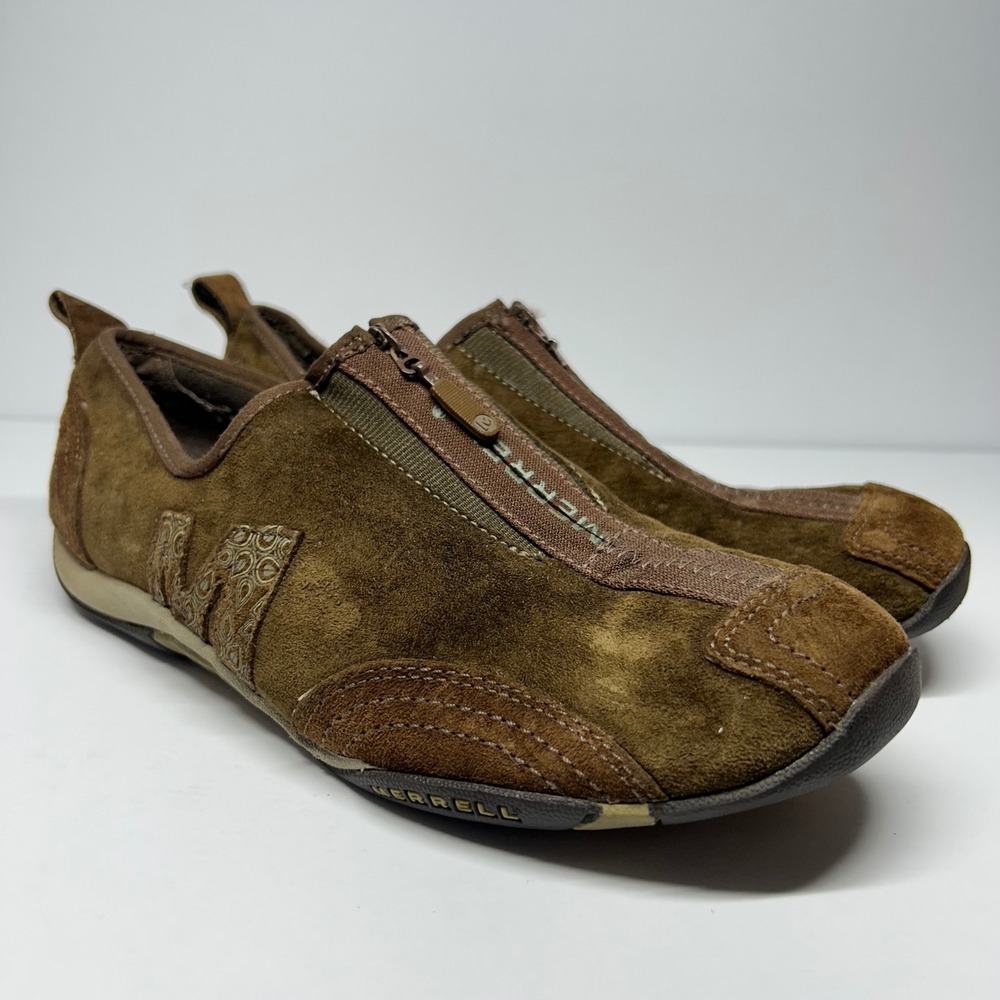 Merrell Suede Front Zip Slip On Shoes Brown Women Size 8.5 Gorpcore Flats